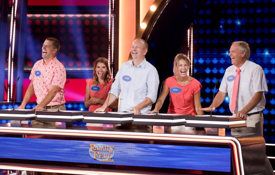 The Selk family play Family Feud Canada (Levi, Lara, Adam, Kyla & Jordi) 2