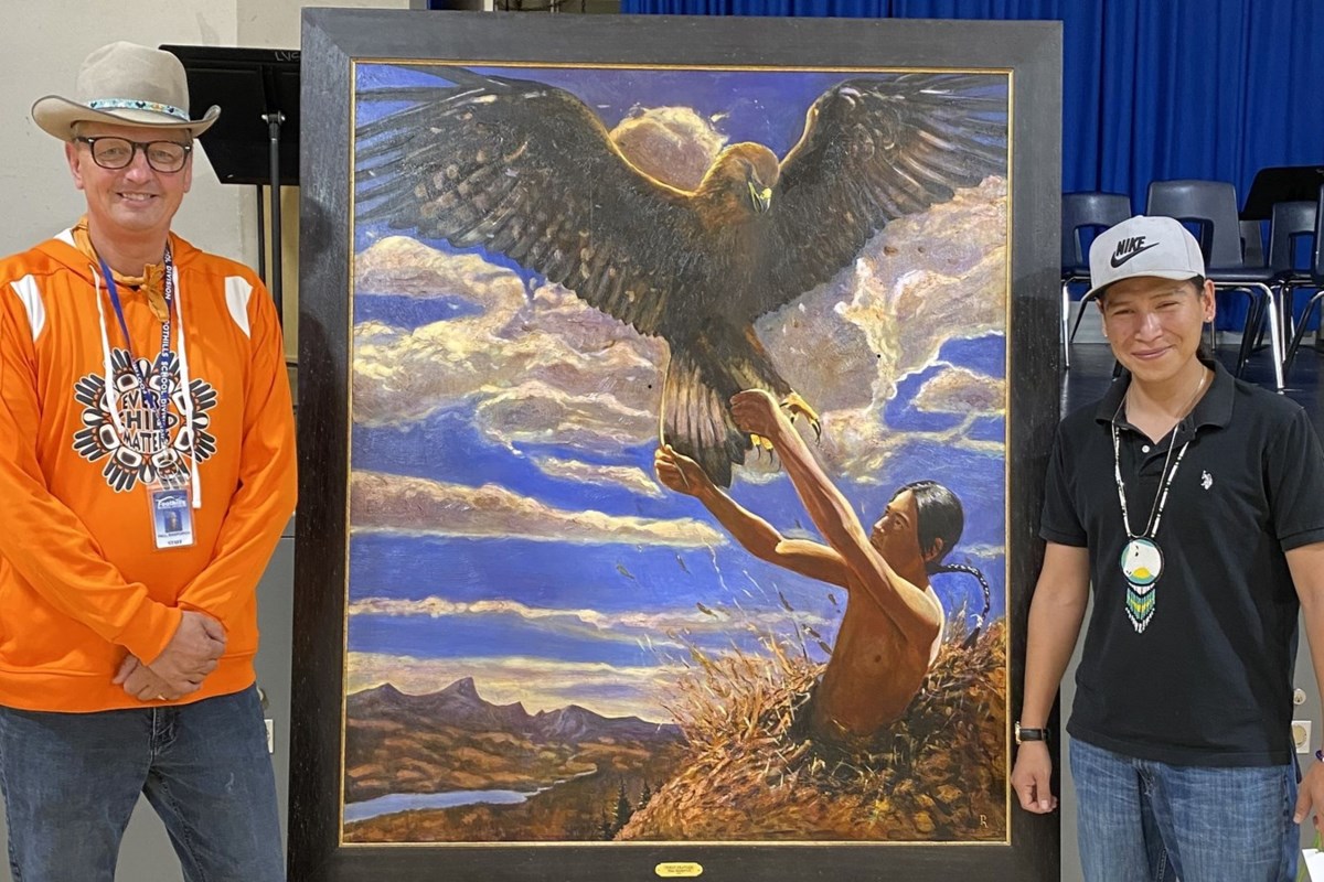 Okotoks artist gifts painting to Longview School
