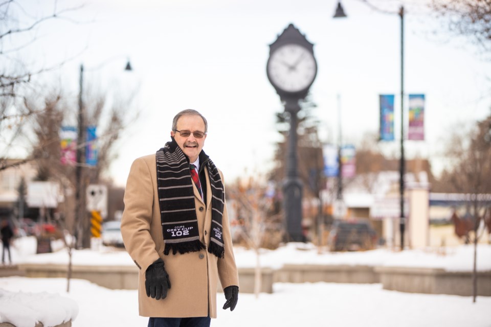 Mayor Bill Robertson in downtown Okotoks on Dec. 19, 2019. (BRENT CALVER/Western Wheel)