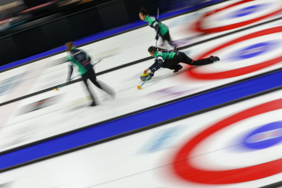 Team Sherrer third Janais DeJong throws the rock during the 2020 Sentinel Storage Alberta Scotties Tournament of Hearts at the Murray Arena in Okotoks on Wednesday (Jan. 22). (Evan Buhler/Western Wheel)