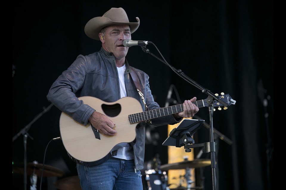 George Canyon, here playing at the Sunset Drive-in in High River, will headline Nashville North at the Calgary Stampede on July 8. (Bruce Campbell/Western Wheel)