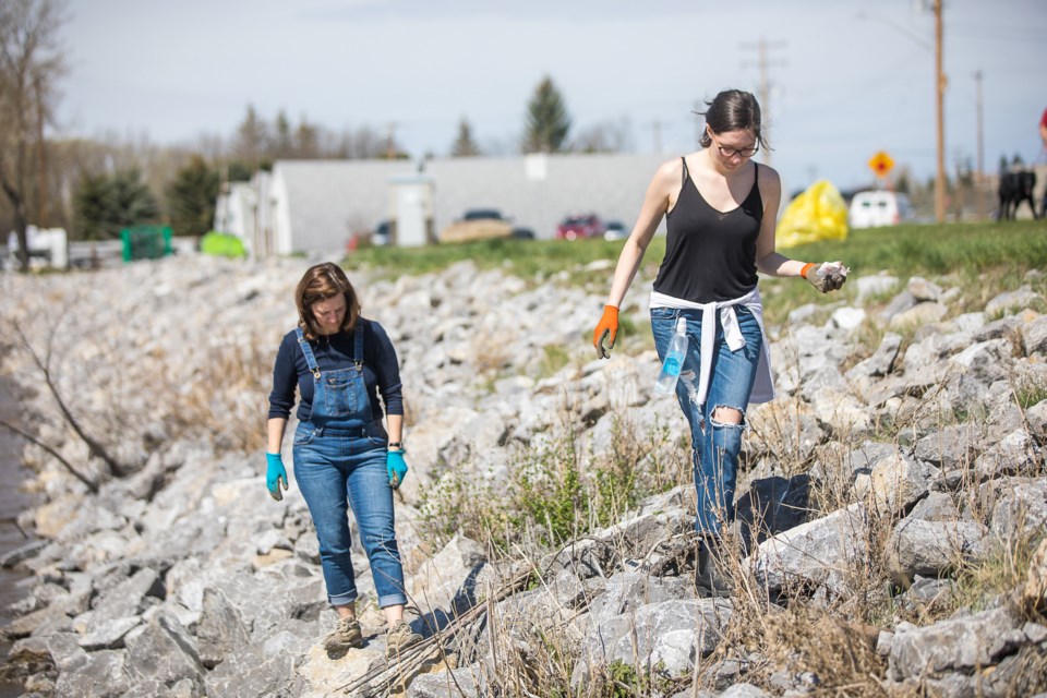 NEWS-Community Cleanup BWC 0000