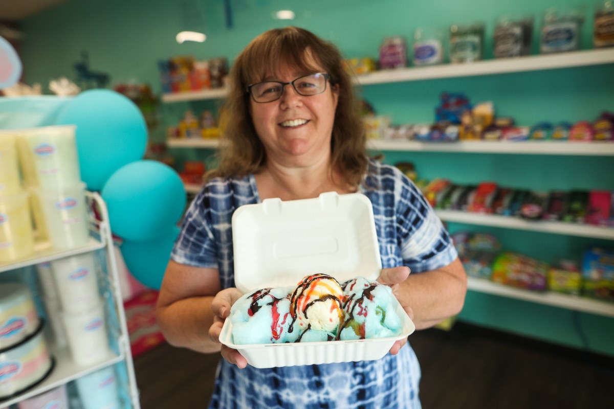 Taste of Okotoks returns after twoyear hiatus Okotoks & Foothills News