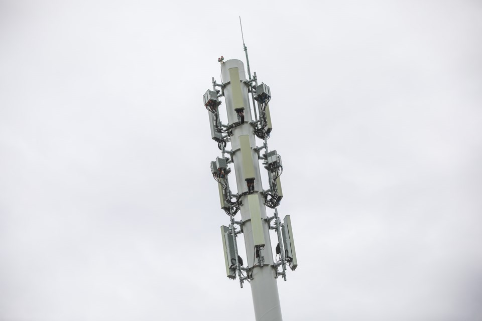 Cell Phone Towers 0027