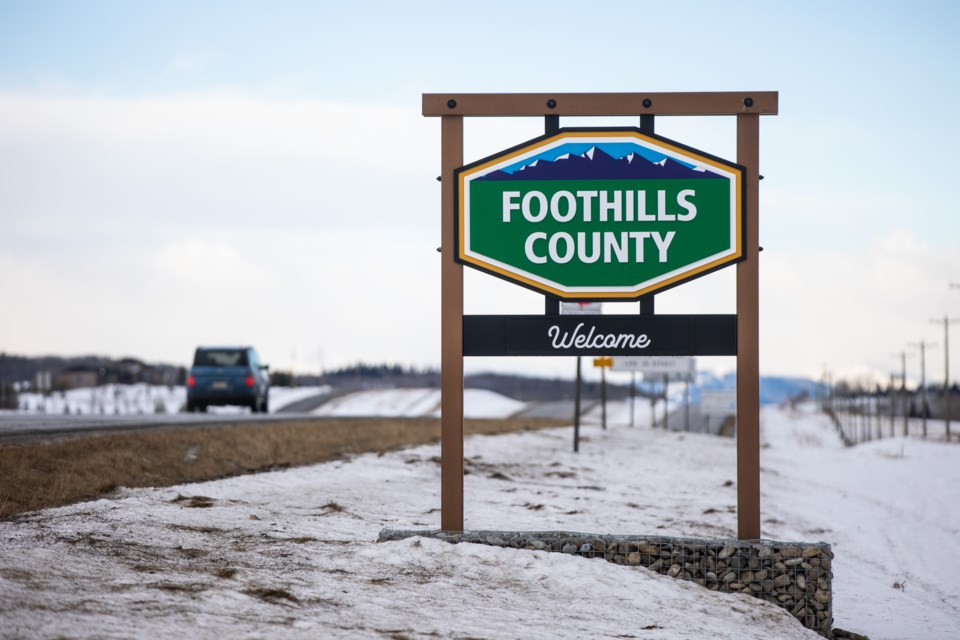 NEWS-Foothills County Sign BWC 4986 web