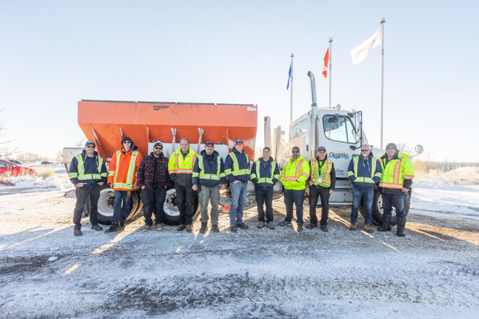 fm-snow-clearing-okotoks-bwc-1301_1