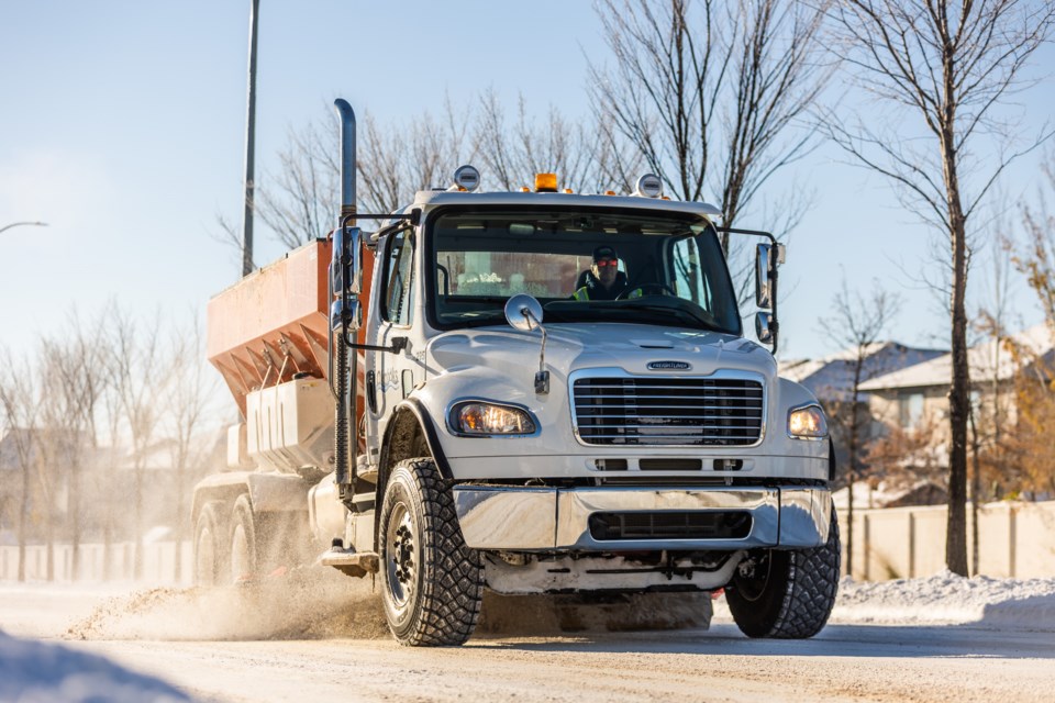 fm-snow-clearing-okotoks-bwc-1531