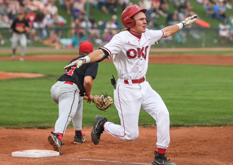 sports-dawgs-championship-bwc-194603ma-web