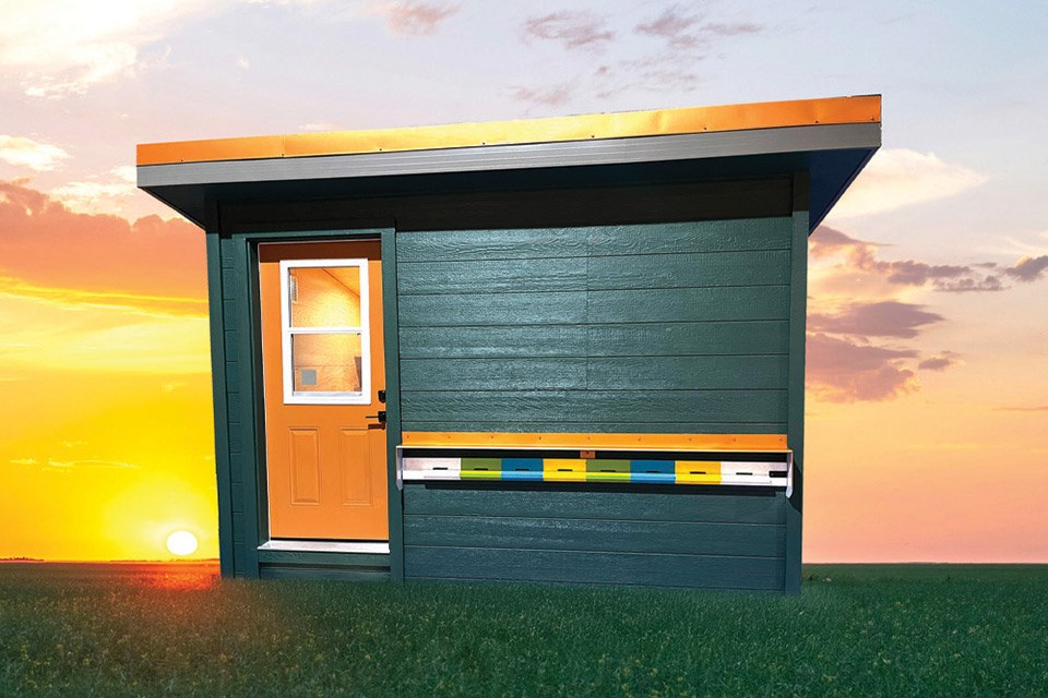 Bee Cube™ at Sunset
