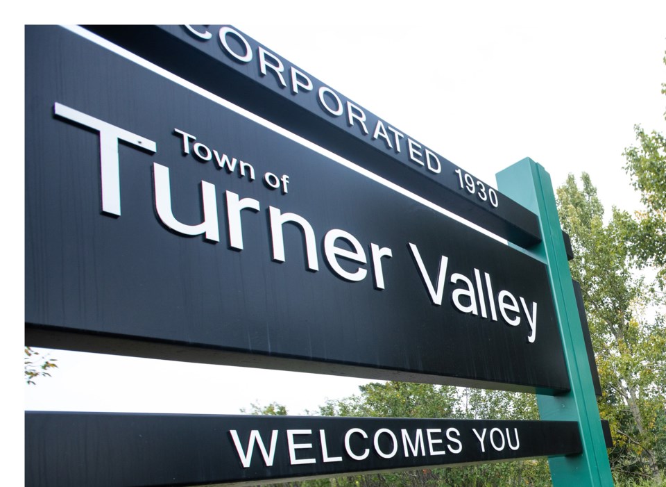Turner Valley Sign