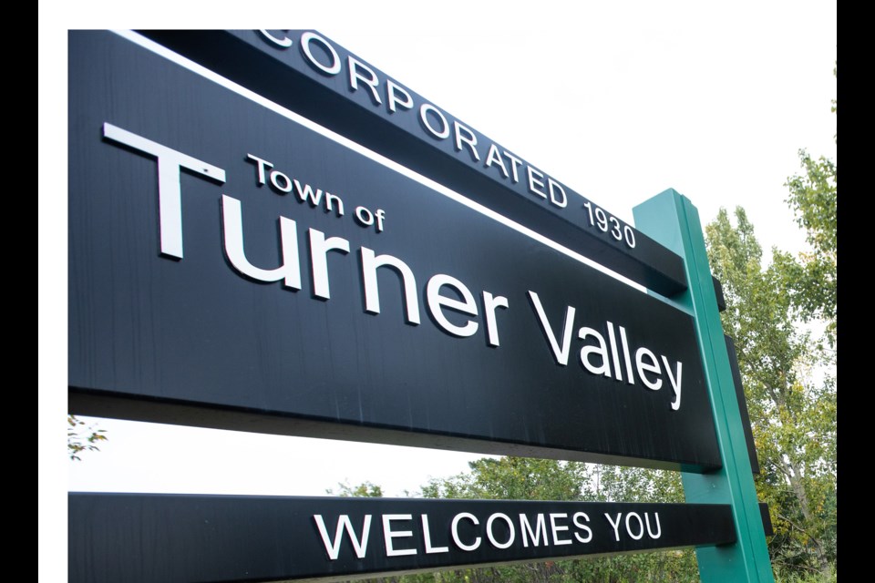 Turner Valley and Black Diamond signs are up for auction.