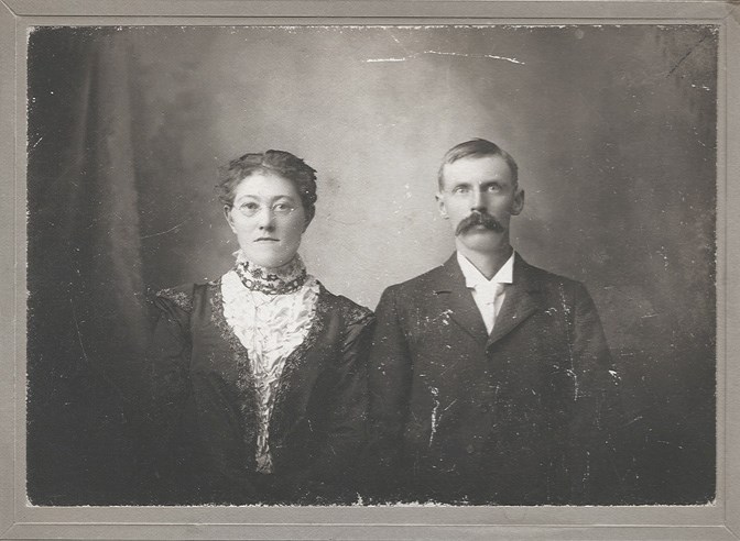 Alberta Daggett and Ernest Daggett&#8217;s wedding photograph was taken Jan. 10, 1899. The Daggetts were married in New Brunswick and this photo was taken in Winnipeg, so it