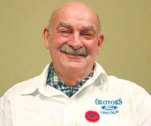 Hockey Hall of Fame athletic trainer Bearcat Murray will be roasted in celebration of his 80th birthday on Nov. 15 at the Foothills Centennial Centre. Proceeds from the event 