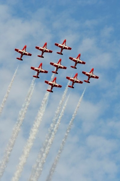 The Snowbirds perform at the Comox Armed Forces Day and Air Show on August 17, 2013. The demonstration team will be in High River on July 23.