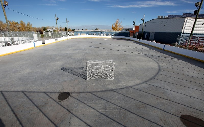 The construction of a roof over the Scott Seaman Outdoor Rink in Black Diamond will begin in the spring and should be complete for November 2015. The project, which was