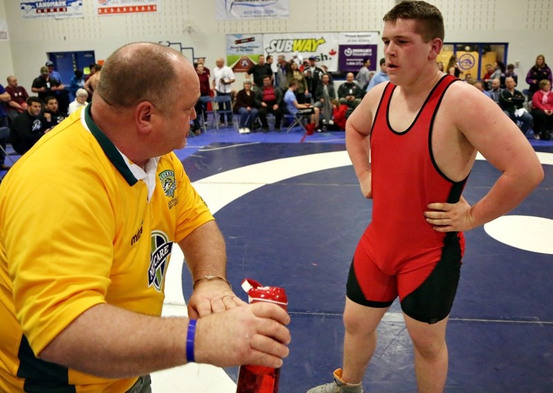 Watkins Following Family On The Mat Okotokstoday Ca