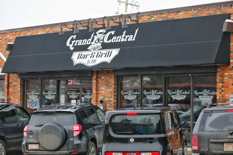 A robber made off with a significant amount of cash during an early morning robbery at Grand Central Bar and Grill at 2 a.m. on Jan. 20.
