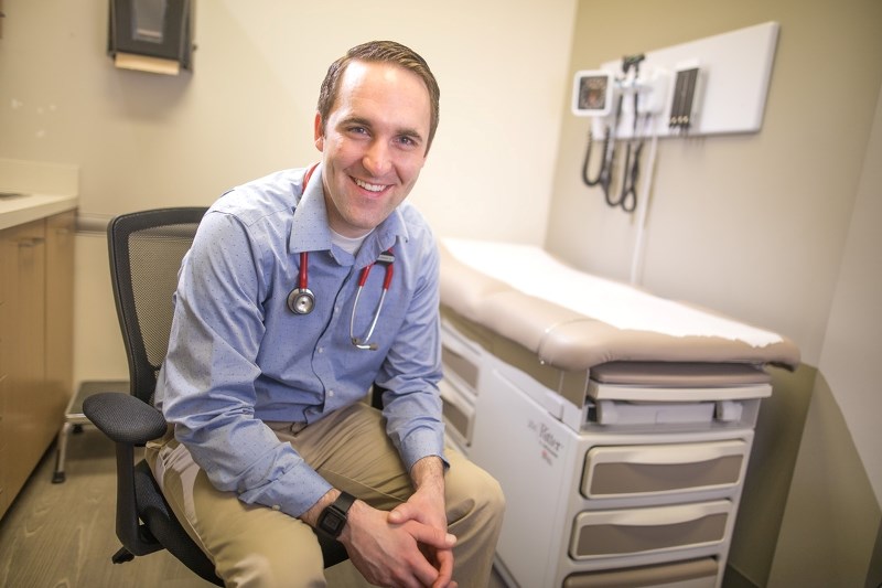 Returning Okotokian and recently minted Dr. Troy McKibbin of Pinnacle Medical Centres was one of the community&#8217; s new physicians recognized at the Okotoks Doctor&#8217; 