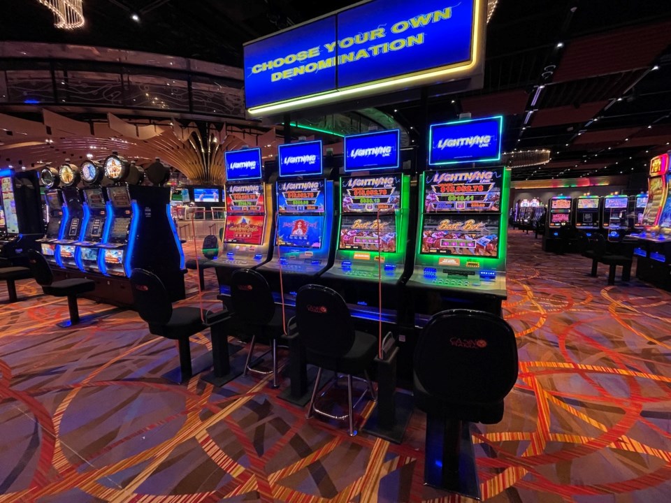 Casino Rama Slot Machines Plexiglass
