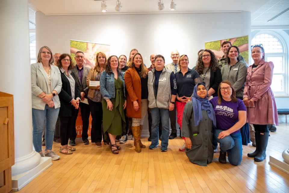 Grant recipients pose for a group photo following the Community Foundation of Orillia and Area’s 2025 spring ceremony, where 28 local projects received more than $69,000 in funding.