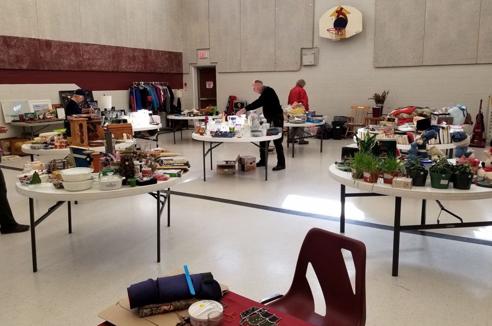 TheComfieCatShelter_GarageSale