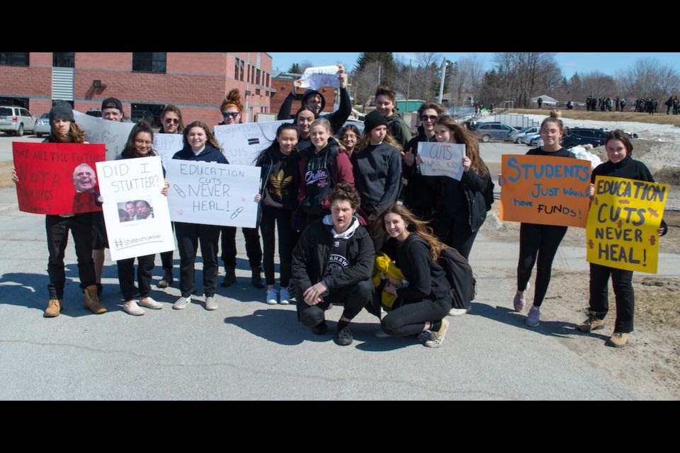 Evans high school best sale walkout