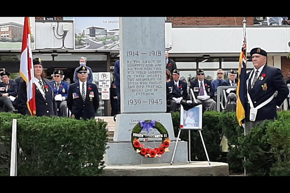 A wreath was laid at the cenotaph outside Orillia Soldiers' Memorial Hospital Monday afternoon during a poignant service to honour the death of Queen Elizabeth II.