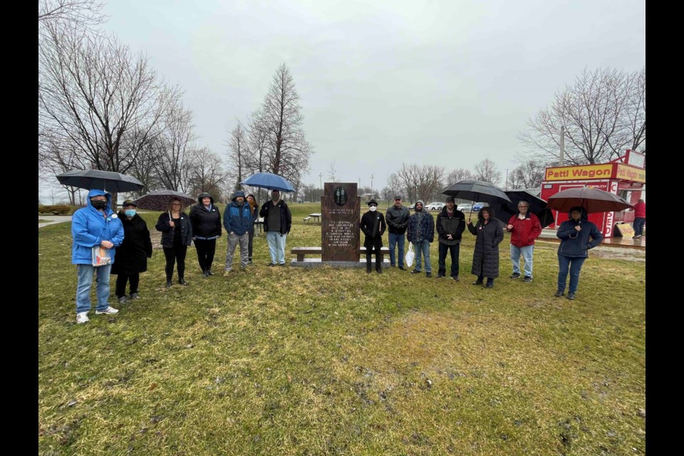 Community members gathered in Tudhope Park this morning for a special Workers’ Day of Mourning ceremony. 