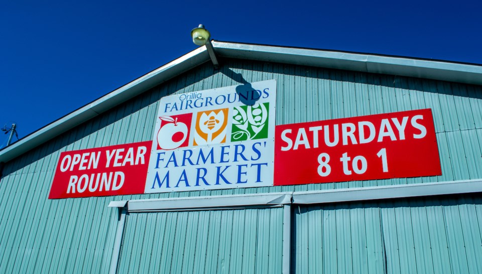 Orillia Fairgrounds Farmers’ Market 6-5-225