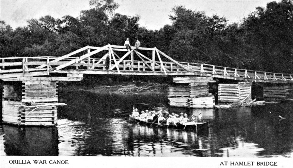 106 Hamlet Bridge c1910 - Edited