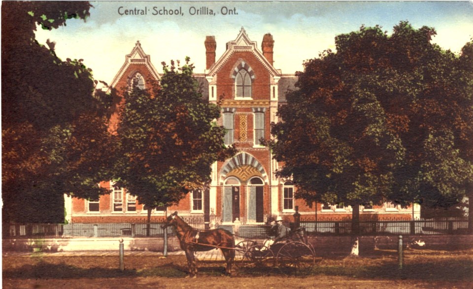146 central school c 1910