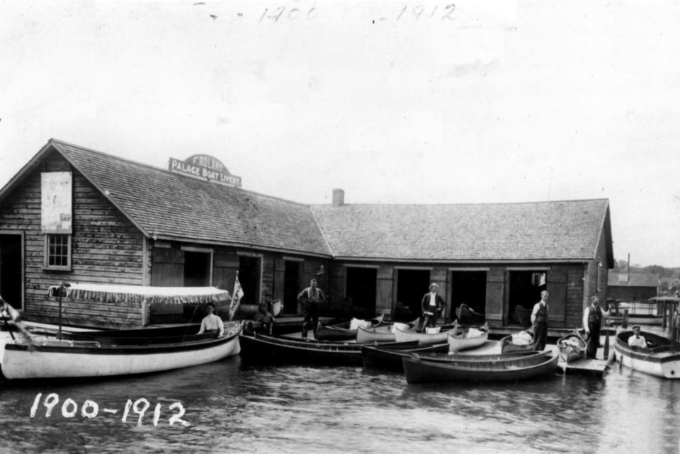 196 palace boat livery 1900-1912