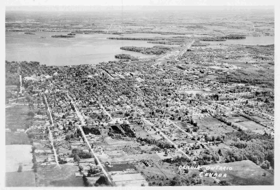 2018-04-14 12 Orillia Aerial View 1940.jpg