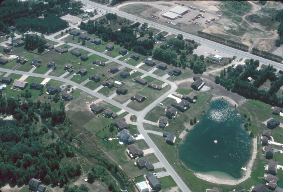 20071122_midhurst-subdivision-former-cedar-swamp-hawke