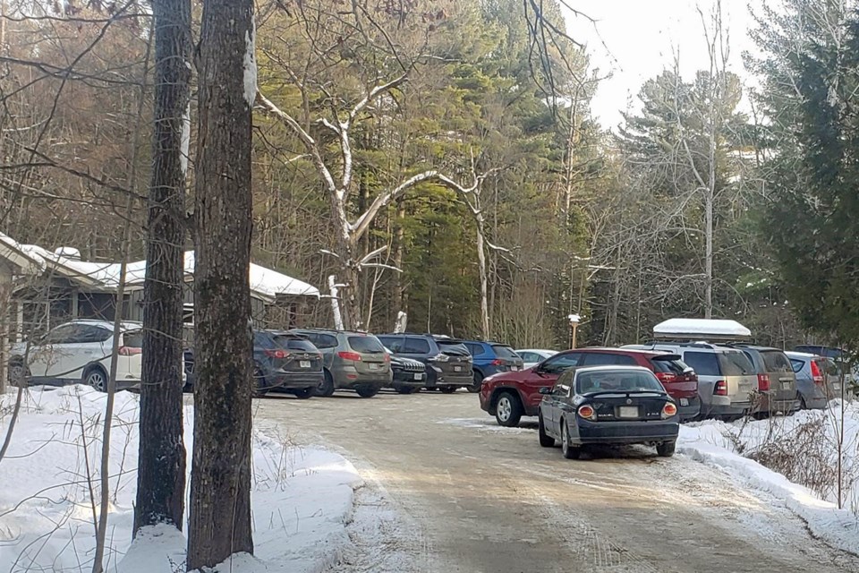 parking at Grants Woods