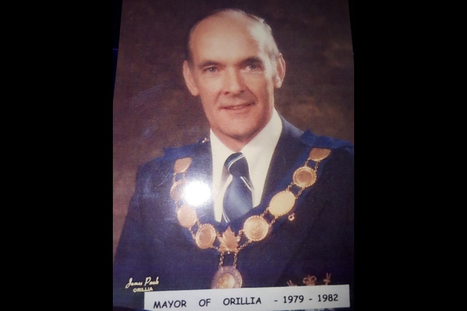 Dave Macdonald was Orillia's mayor from 1979 to 1982.