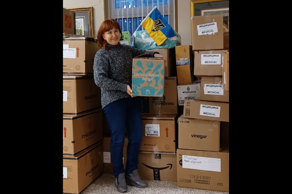 Central Ukraine native Oksana Yakusha is volunteering with the Ukrainian Canadian Congress—Ontario and the Ukrainian Community of Barrie to help refugees coming to Canada.