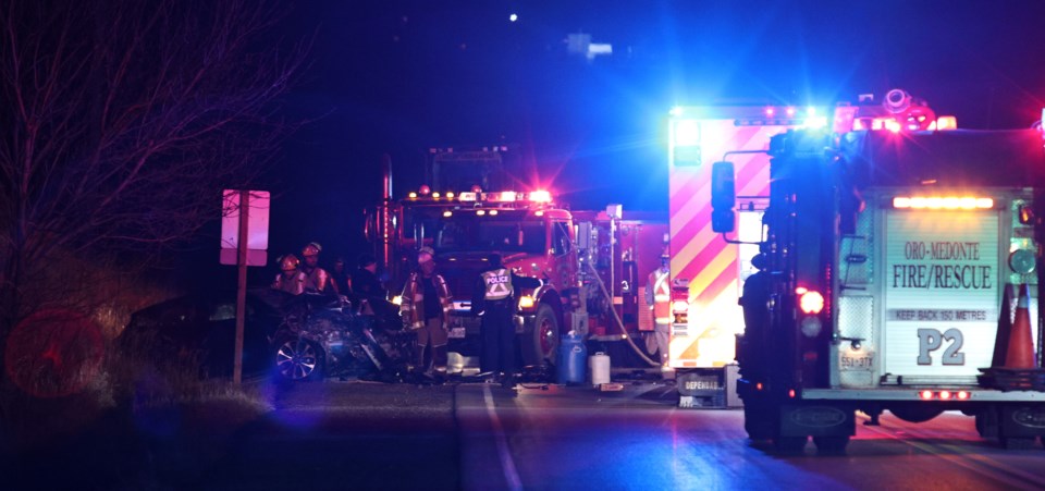 2023-11-20-crash-on-old-barrie-road-hossack