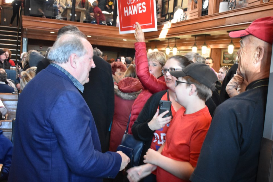 hawes with supporters
