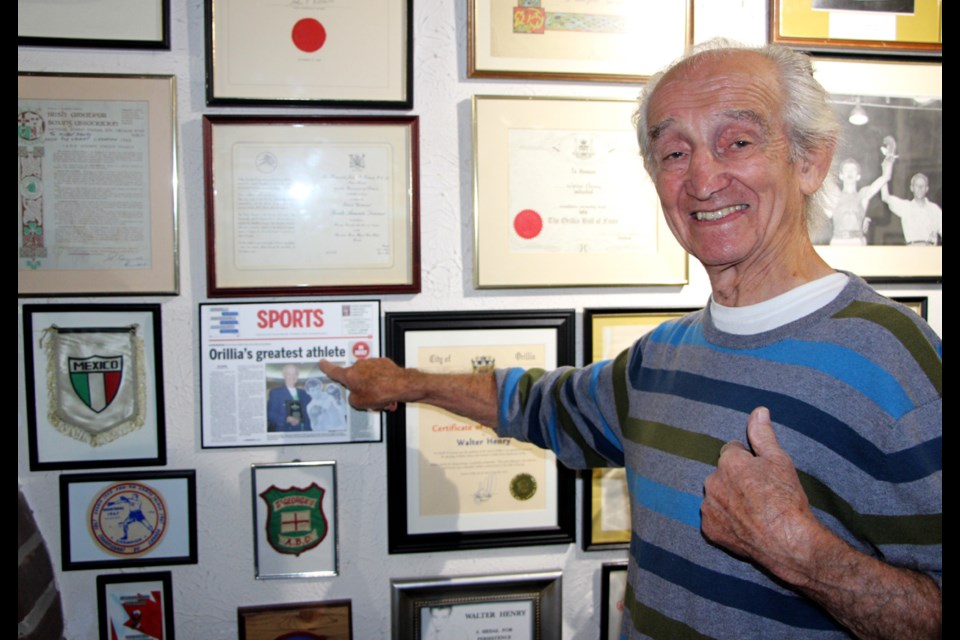 Olympian and championship boxer, Walter Henry, was honoured to receive Orillia’s Greatest Athlete award in 2015 from the citizens of Orillia. 