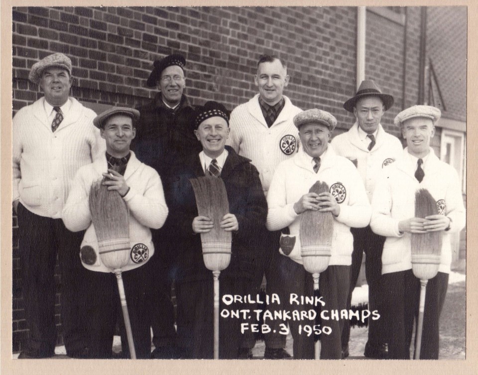 orillia-rink-ontario-tankard-champs-1950