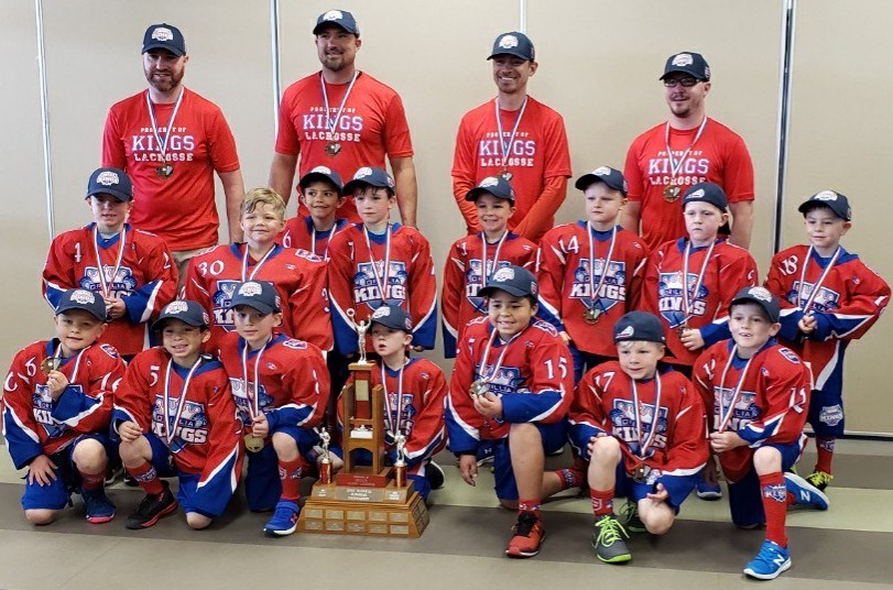 paperweight kings win trophy at tourney
