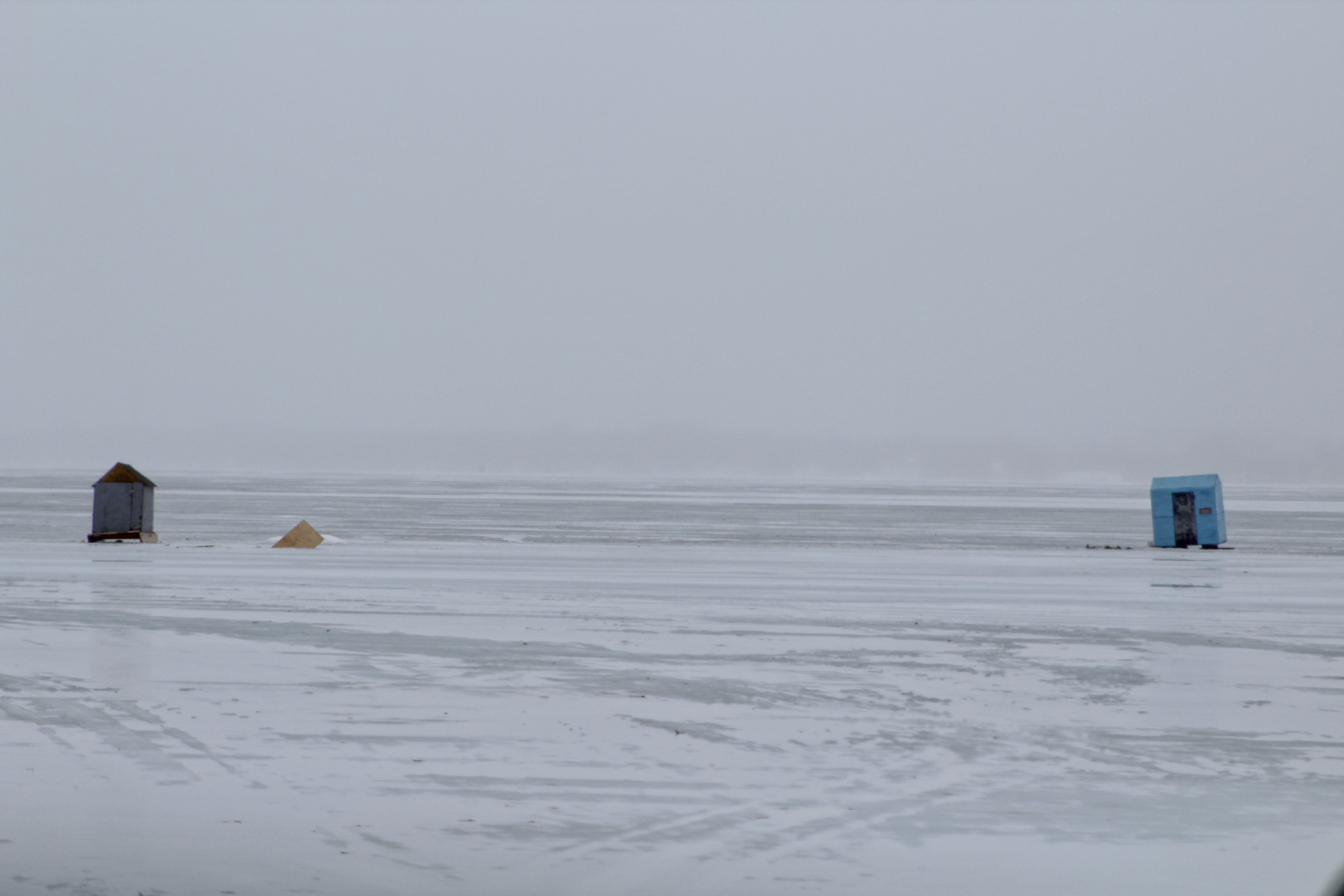Lake simcoe store ice fishing