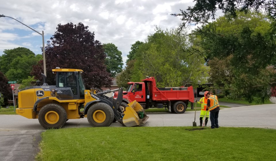 works crew on chelsea court