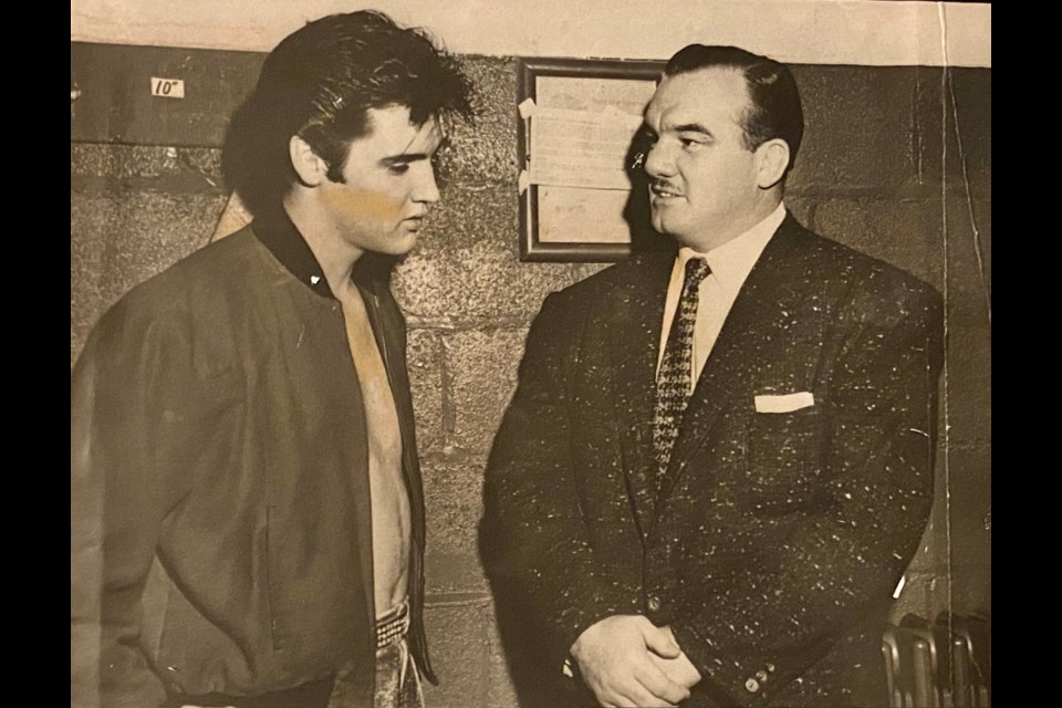 ‘Whipper’ Billy Watson met with all sorts of celebrities, including Elvis Presley early in his singing career when he played Toronto.