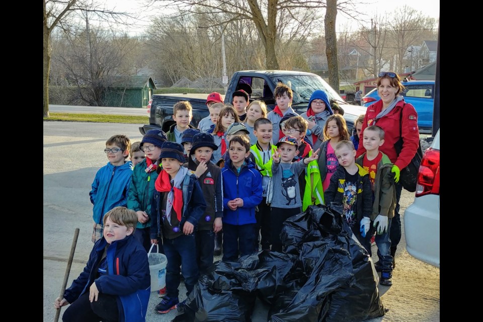 Orillia Scouts clean up the neighbourhood. Supplied photo