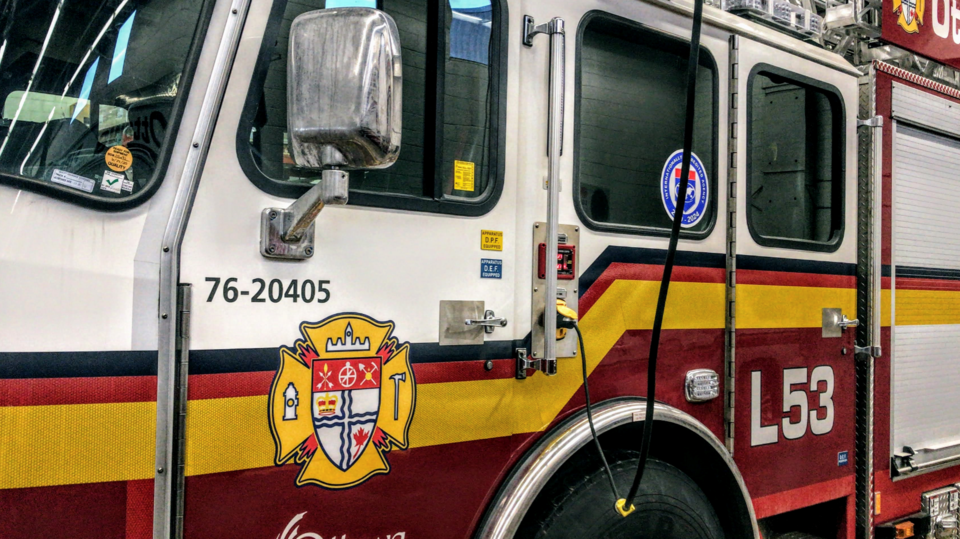 20210404_ottawa fire truck