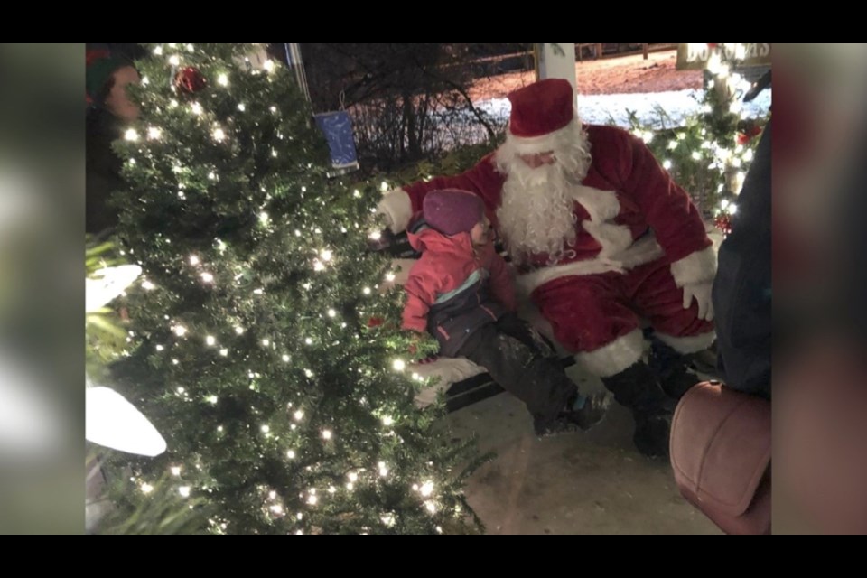 The last time Santa Claus left his sleigh to meet children in Renfrew was in 2019.