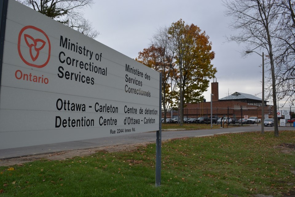 2016-10-27-ocdc-ottawa-carleton-detention-centre-sign-jw