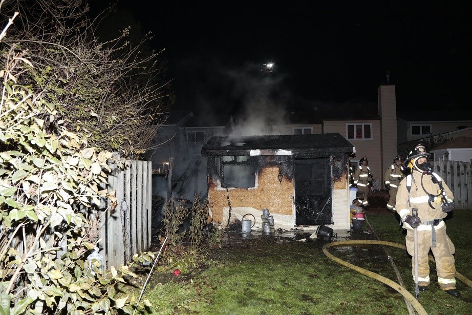 Three sheds catch fire on Wainfleet St. Nov 5, 2018